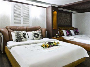 Diamond Hotel Сувон Екстериор снимка